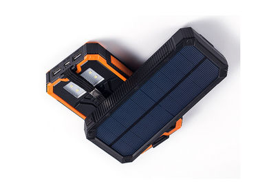 พอร์ต USB ขนาดกะทัดรัด 12 Volt Solar Battery Charger กันฝุ่นและกันกระแทก